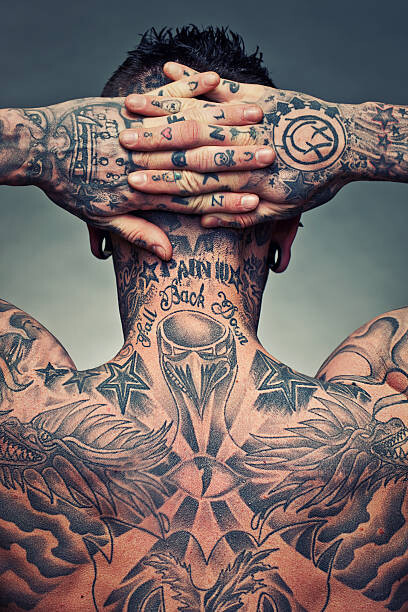 tattoo-artist-back-i209998